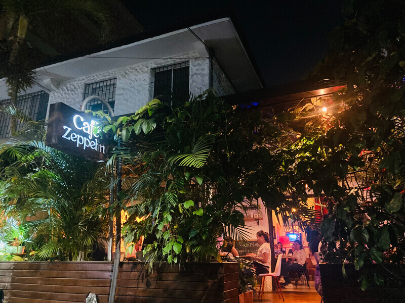 Café Zeppelin